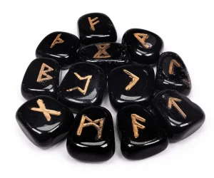 Artigianato - Rune in agata nera